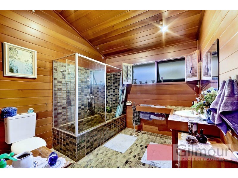 10 Lockhart Avenue, Castle Hill NSW 2154