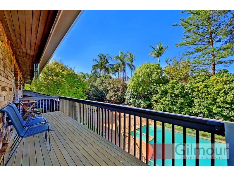 10 Lockhart Avenue, Castle Hill NSW 2154