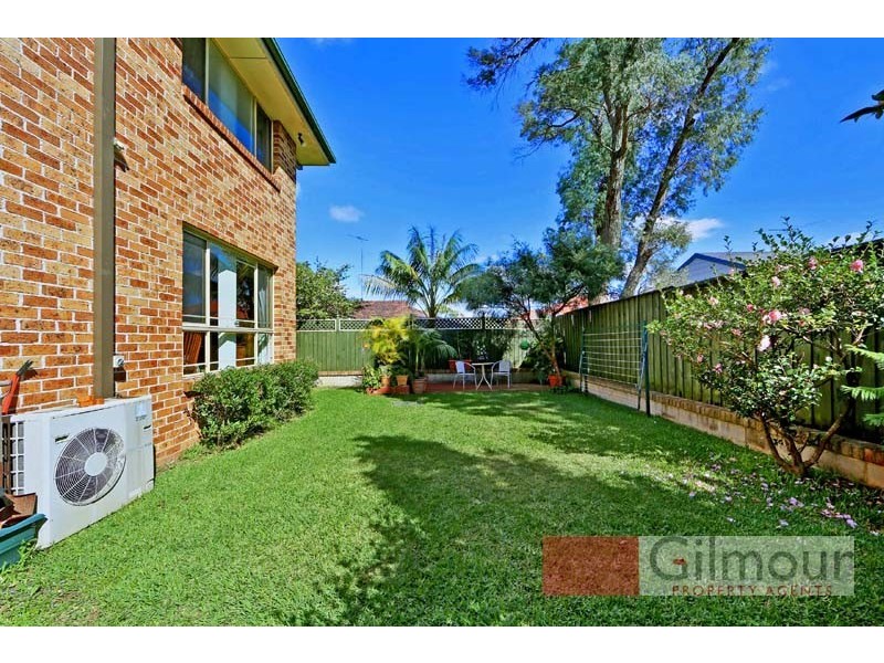 2/8A Tuckwell Road, Castle Hill NSW 2154