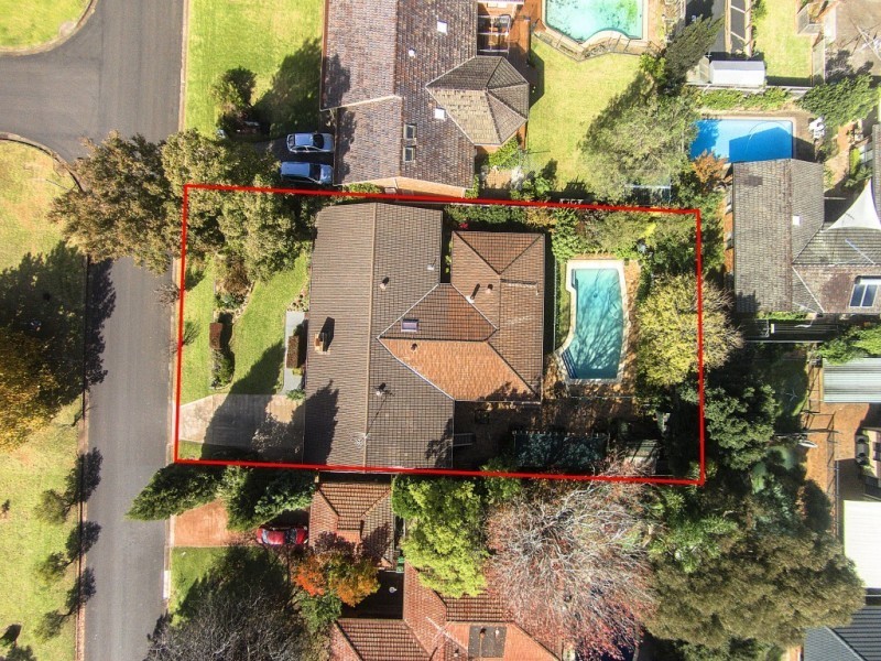 9 Hughes Avenue, Castle Hill NSW 2154