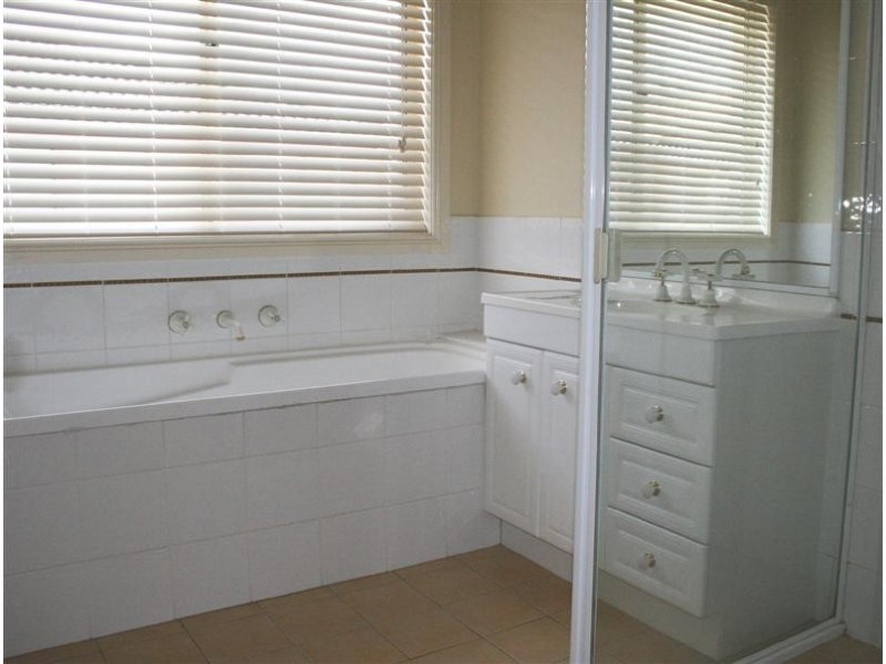 15 Collins Court, Rouse Hill NSW 2155