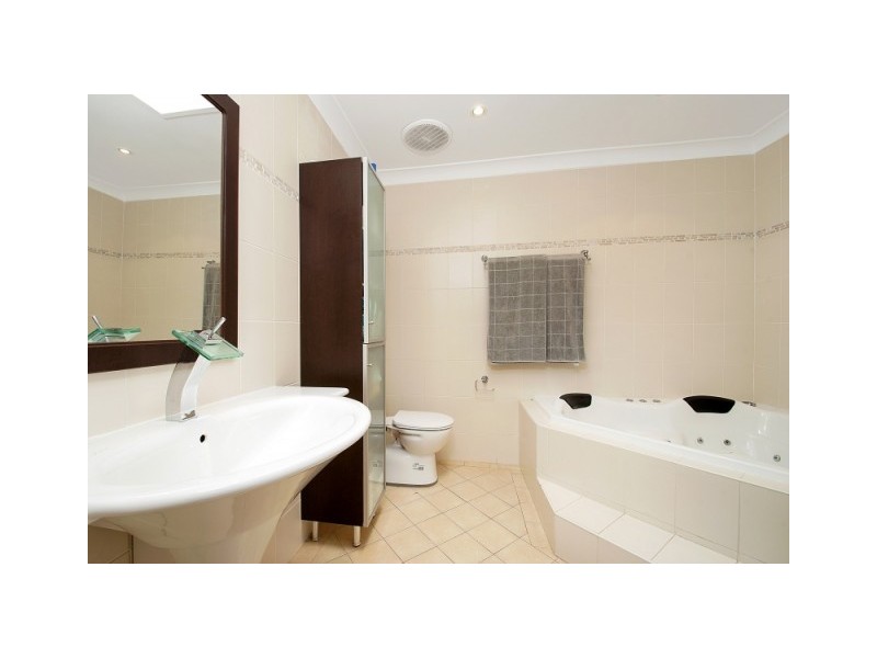 54 Reiby Drive, Baulkham Hills NSW 2153