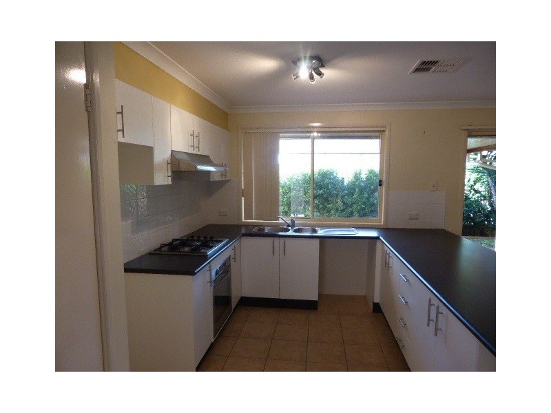 110 James Mileham Drive, Kellyville NSW 2155