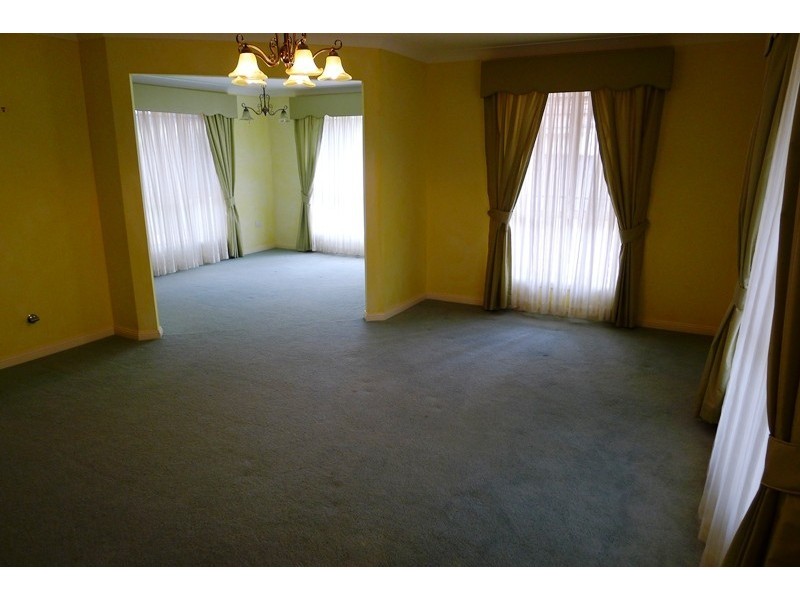 6 Cubby Close, Castle Hill NSW 2154