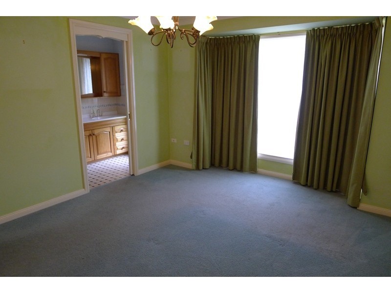 6 Cubby Close, Castle Hill NSW 2154