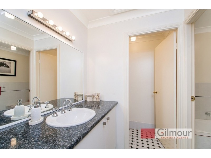 1/5 Cecil Avenue, Castle Hill NSW 2154
