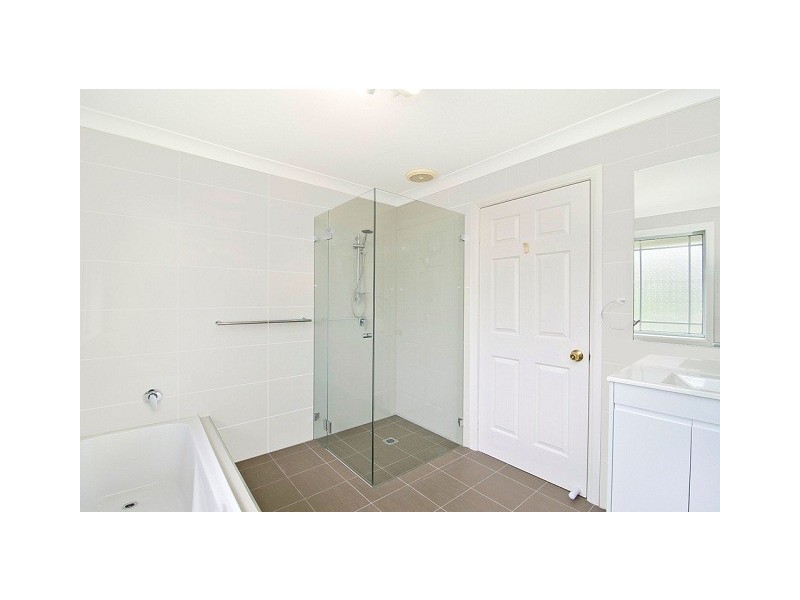 36 Neale Avenue, Cherrybrook NSW 2126