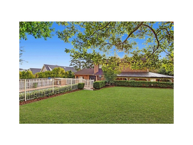 9 Castlewood Drive, Castle Hill NSW 2154