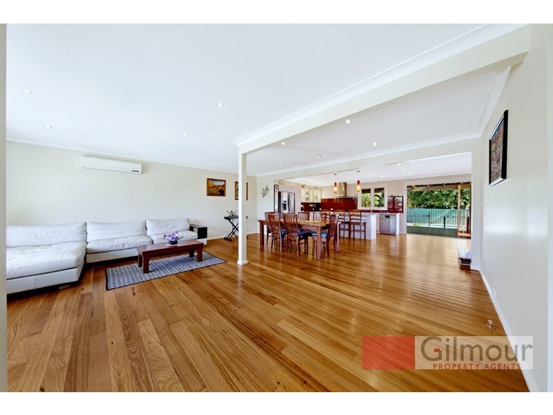 15 Warwick Parade, Castle Hill NSW 2154