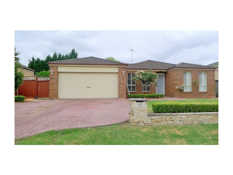 19 Carlisle Crescent, Kellyville NSW 2155