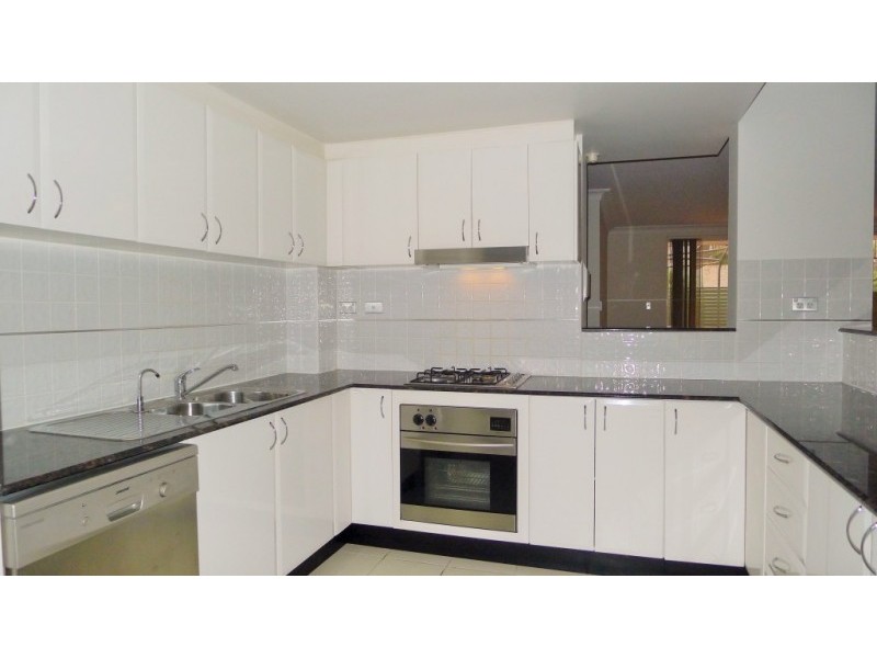 4/1-7 Hume Avenue, Castle Hill NSW 2154