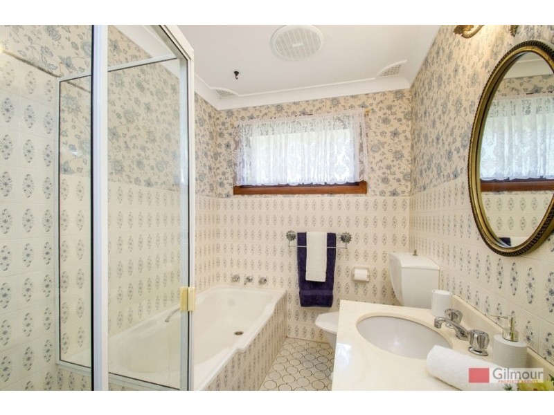 25 Fiona Avenue, Castle Hill NSW 2154