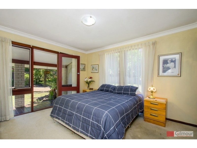 25 Fiona Avenue, Castle Hill NSW 2154