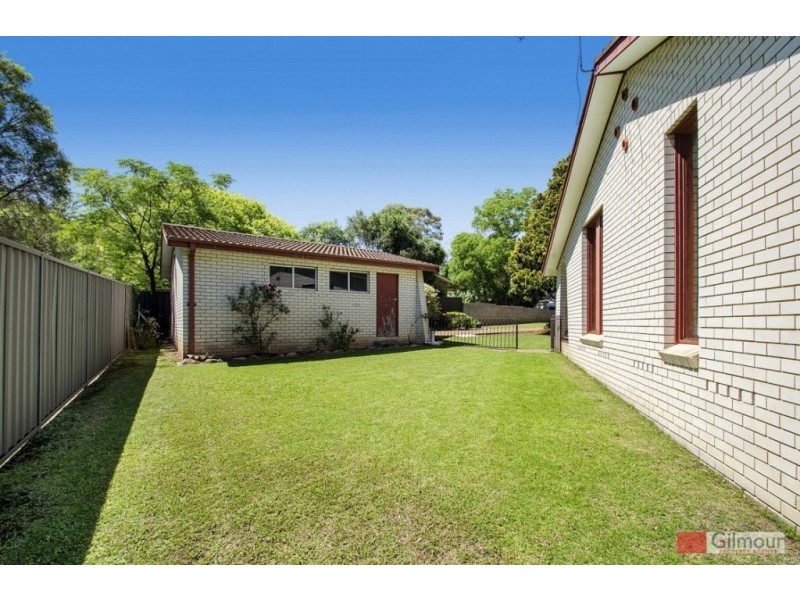 25 Fiona Avenue, Castle Hill NSW 2154