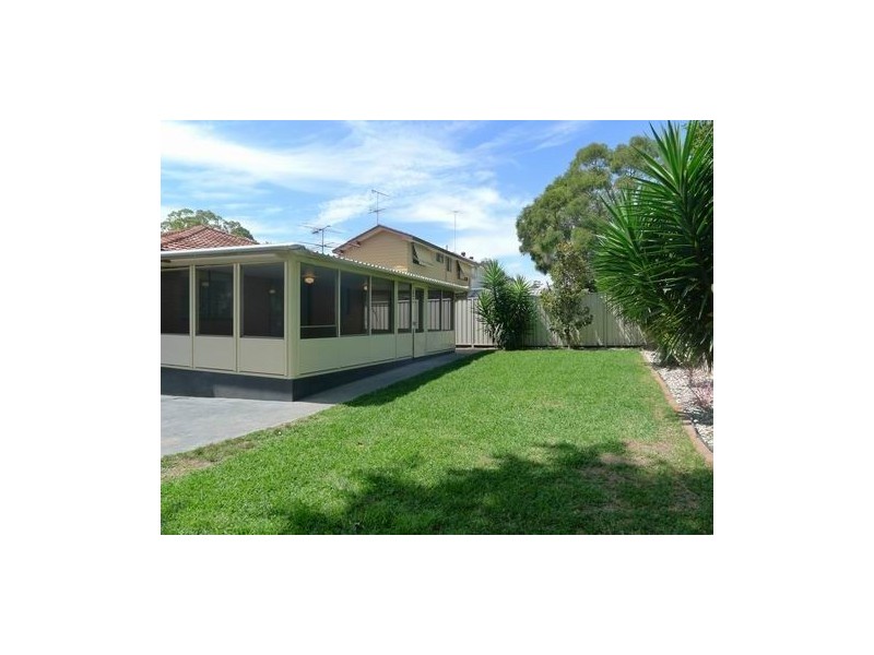 32 Mawarra Crescent, Kellyville NSW 2155