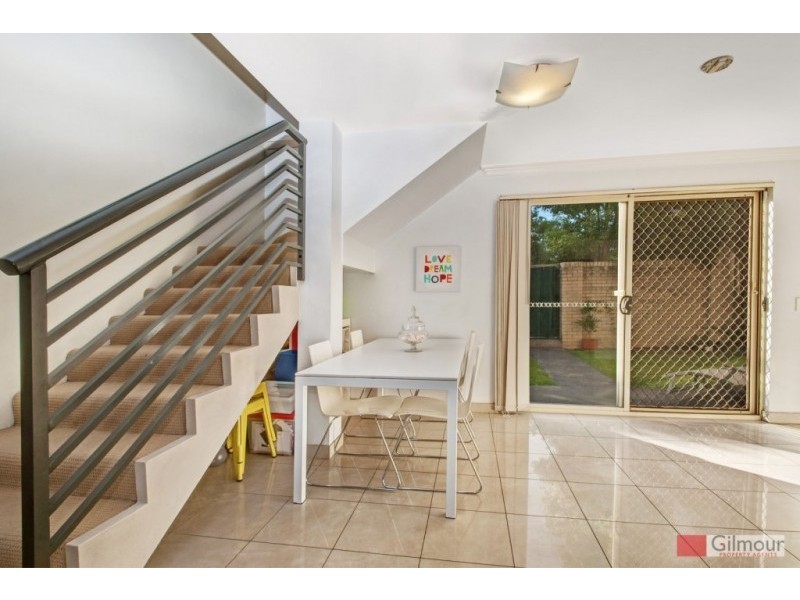 2/41 Purser Avenue, Castle Hill NSW 2154