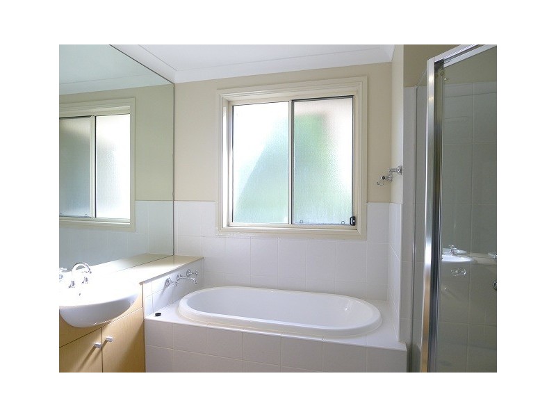 13/11 Harrington Avenue, Castle Hill NSW 2154