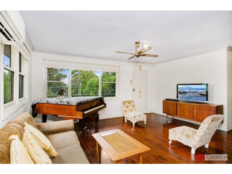 19 Dan Crescent, Castle Hill NSW 2154