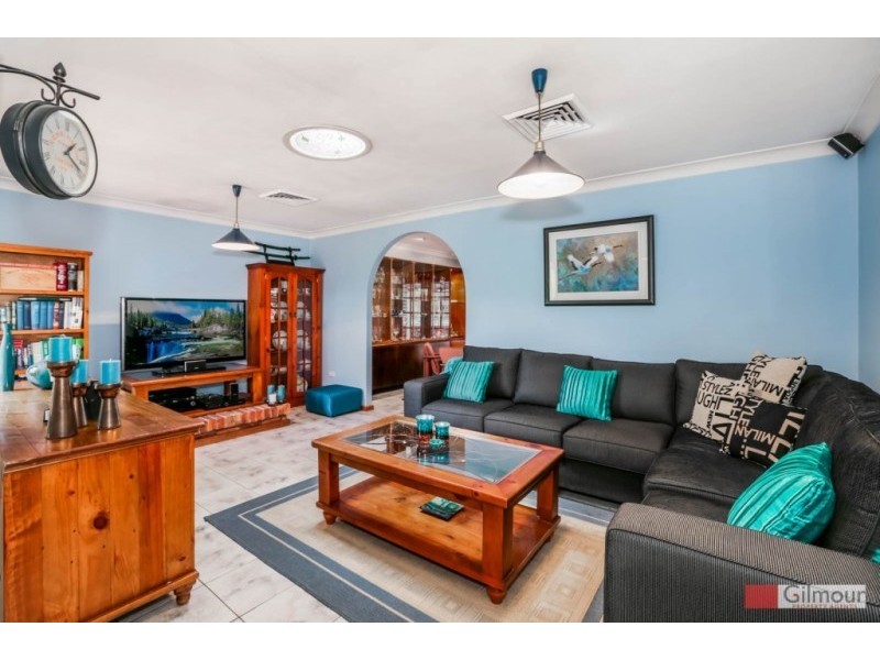 10 Galahad Crescent, Castle Hill NSW 2154