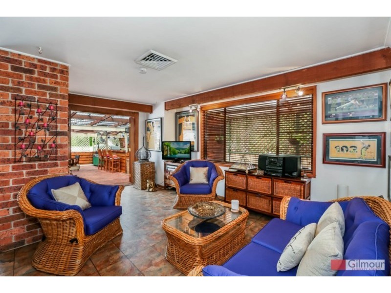 10 Galahad Crescent, Castle Hill NSW 2154