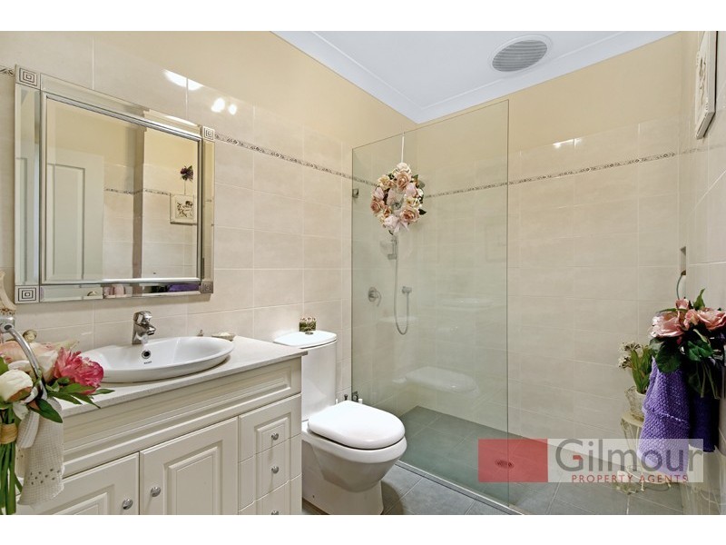 1/6 Ripley Glade, Bella Vista NSW 2153