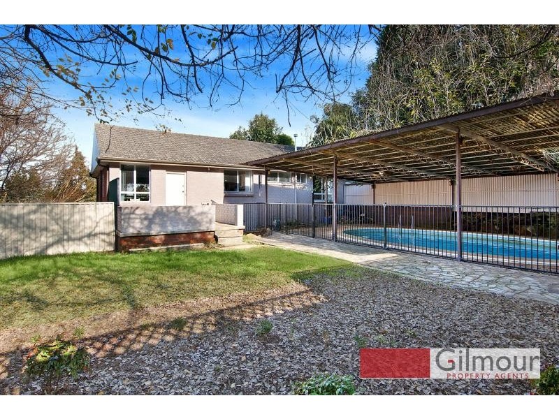 11 Dan Crescent, Castle Hill NSW 2154