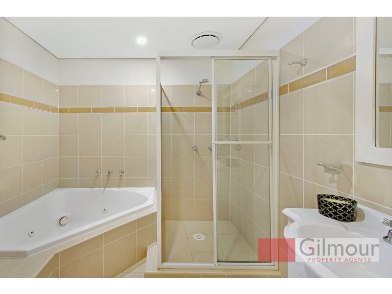 24/1 Cheriton Avenue, Castle Hill NSW 2154