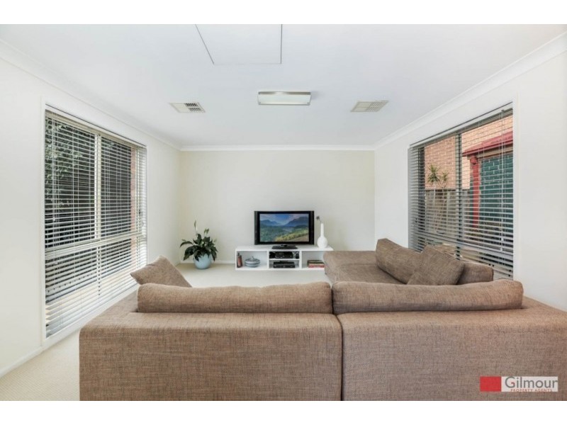 25 Orleans Way, Castle Hill NSW 2154