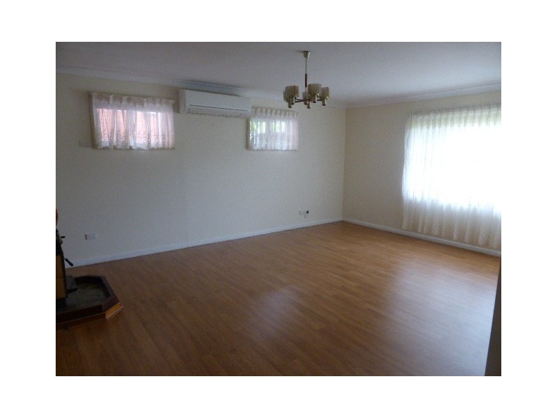 32 Rondelay Drive, Castle Hill NSW 2154