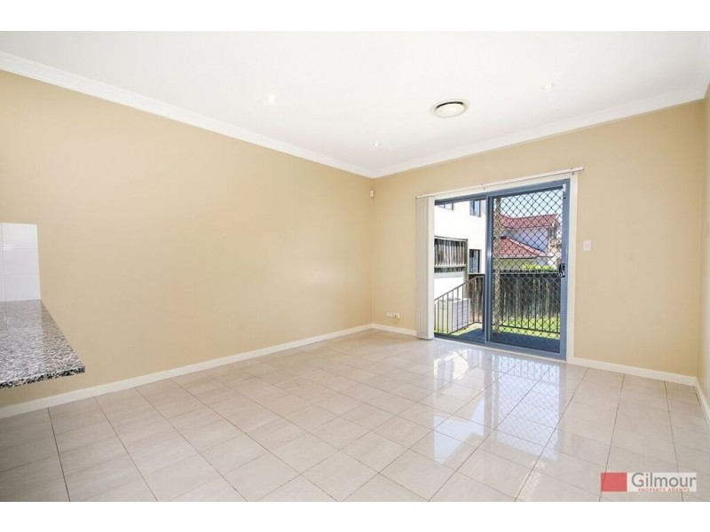 8 Jacqui Circuit, Baulkham Hills NSW 2153