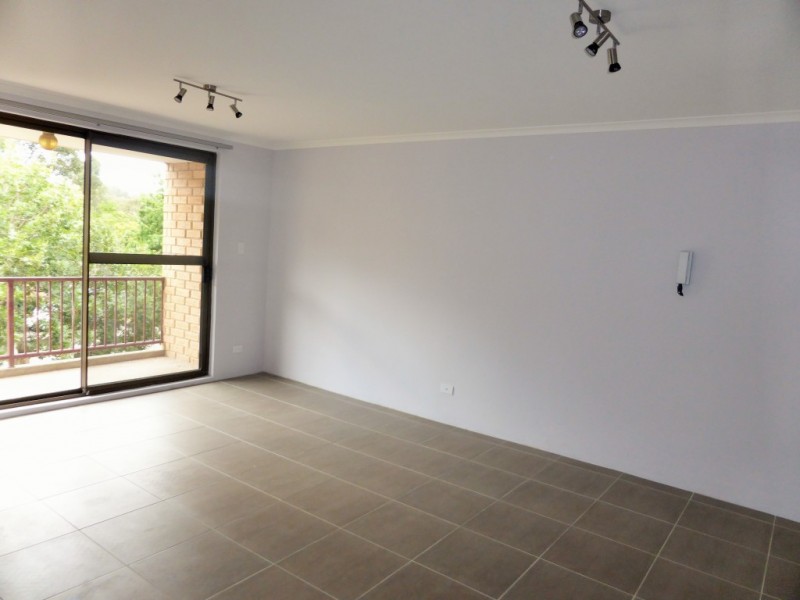 1/25 Mantaka Street, Blacktown NSW 2148