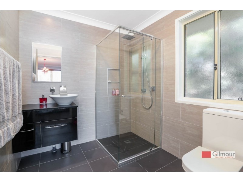 2/1 Gindurra Avenue, Castle Hill NSW 2154