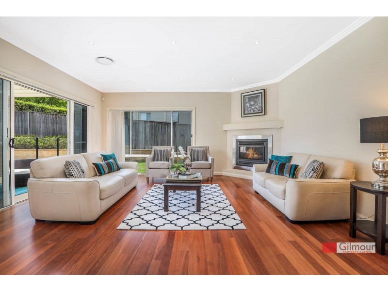 8 Yinnell Place, Castle Hill NSW 2154