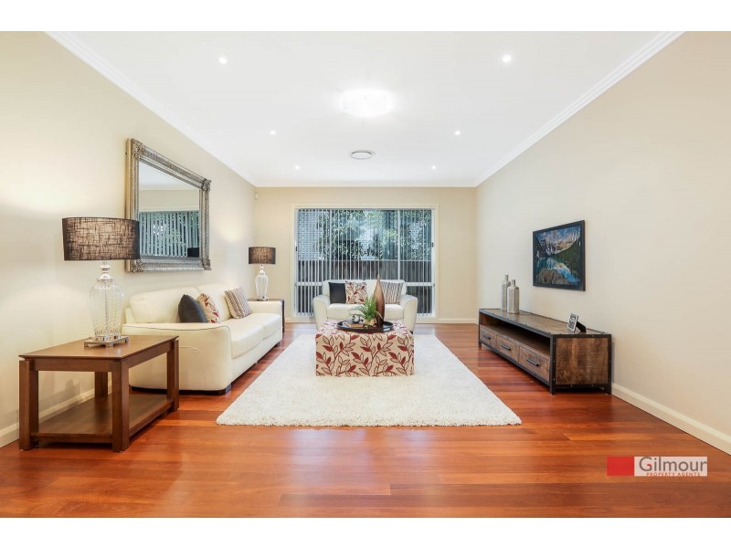 8 Yinnell Place, Castle Hill NSW 2154