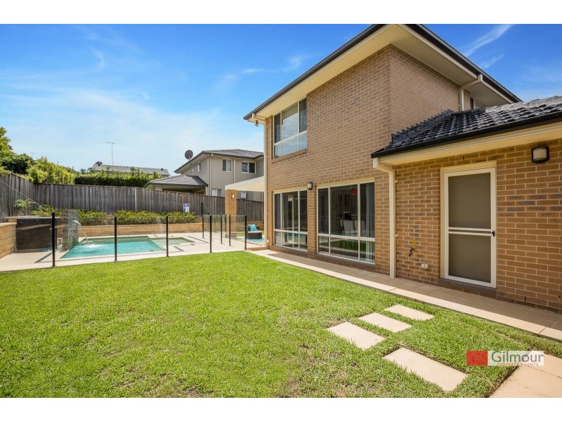 8 Yinnell Place, Castle Hill NSW 2154