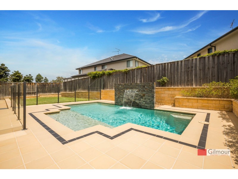 8 Yinnell Place, Castle Hill NSW 2154