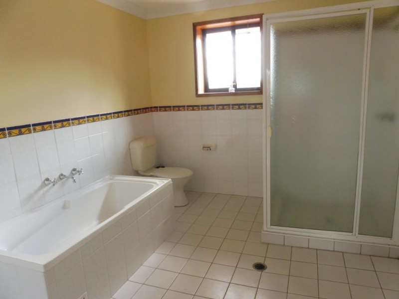 8 Hilda Road, Baulkham Hills NSW 2153