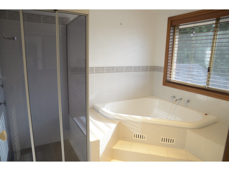 8 Gaiwood Place, Castle Hill NSW 2154