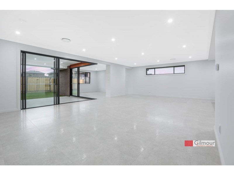 50 Willcox Crescent, Kellyville NSW 2155