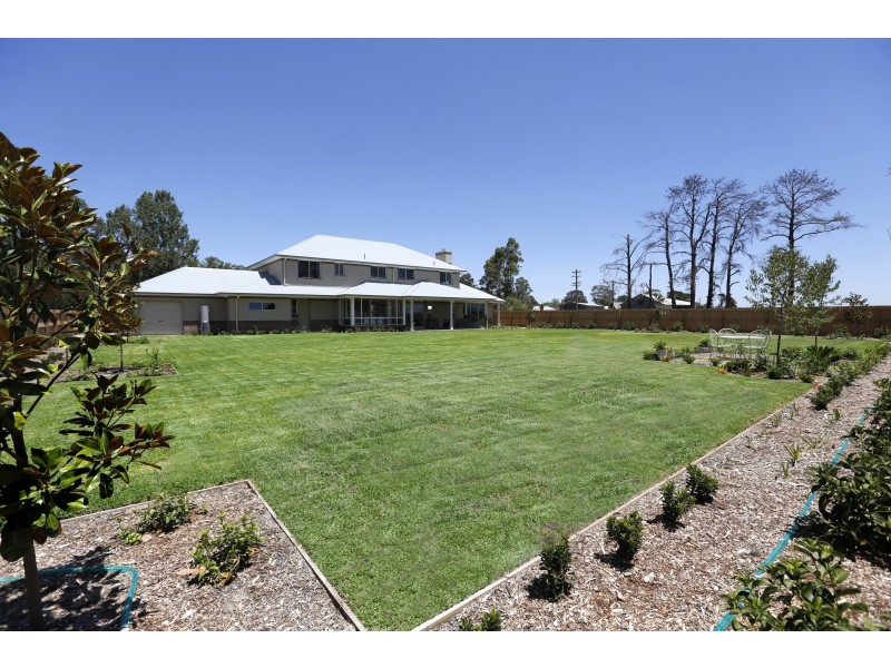 29 Glengarry Place, Pitt Town NSW 2756