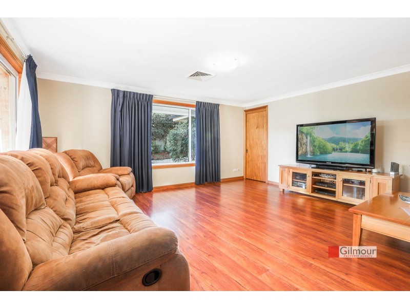 2 Settlers Close, Castle Hill NSW 2154