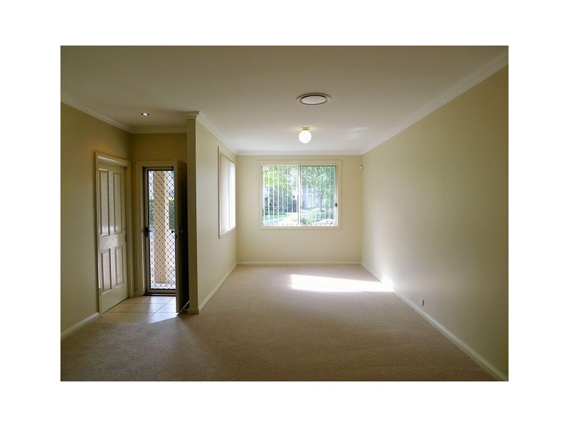 13/11 Harrington Avenue, Castle Hill NSW 2154