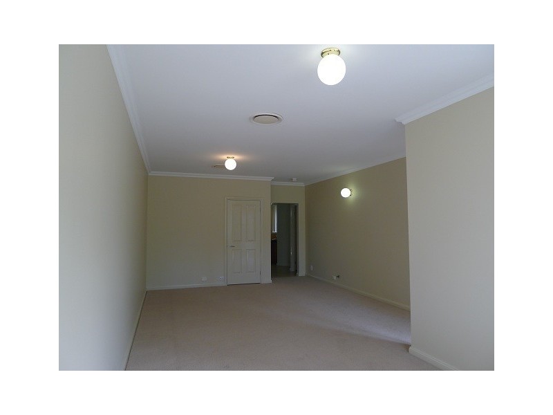 13/11 Harrington Avenue, Castle Hill NSW 2154