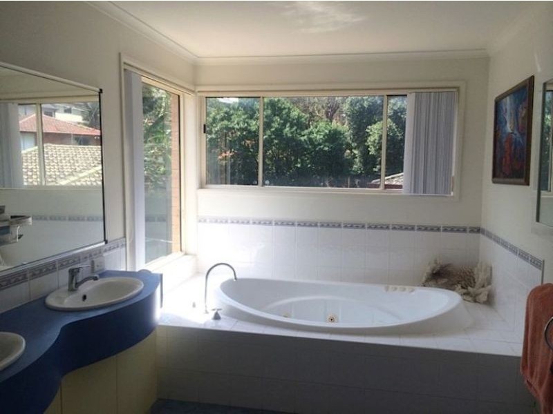 11 Christopher Street, Baulkham Hills NSW 2153