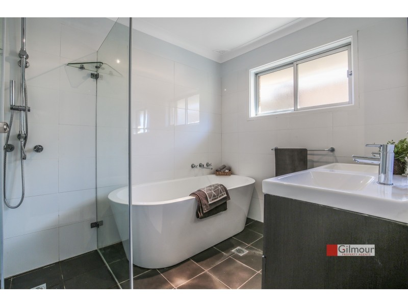40 Buckingham Road, Baulkham Hills NSW 2153