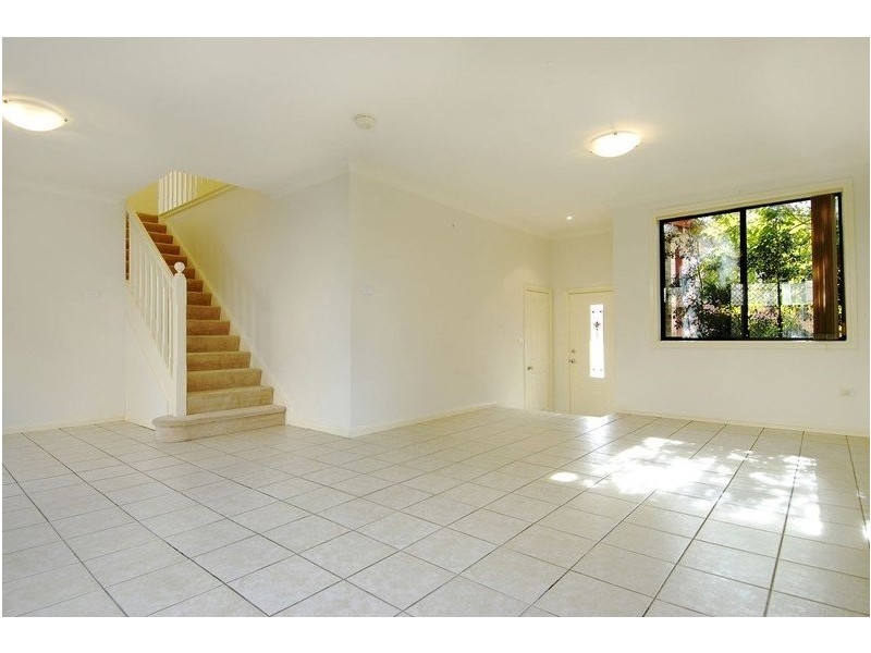 11/4-6 Conie Avenue, Baulkham Hills NSW 2153