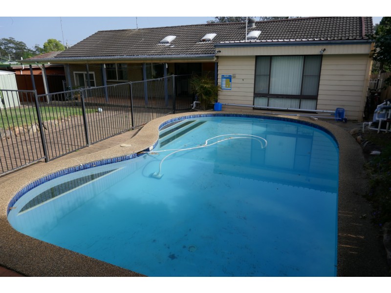 13 Gregory Avenue, Baulkham Hills NSW 2153