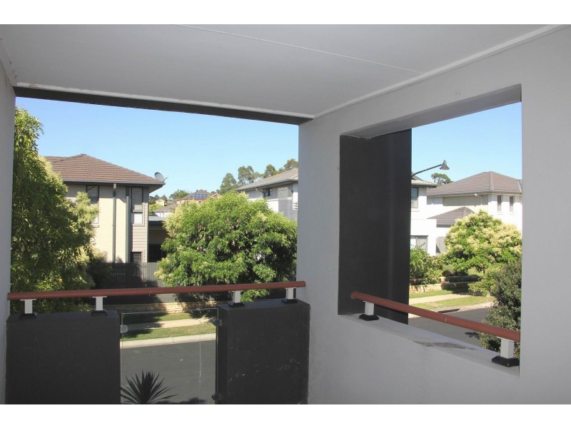 4 Newport Way, Stanhope Gardens NSW 2768