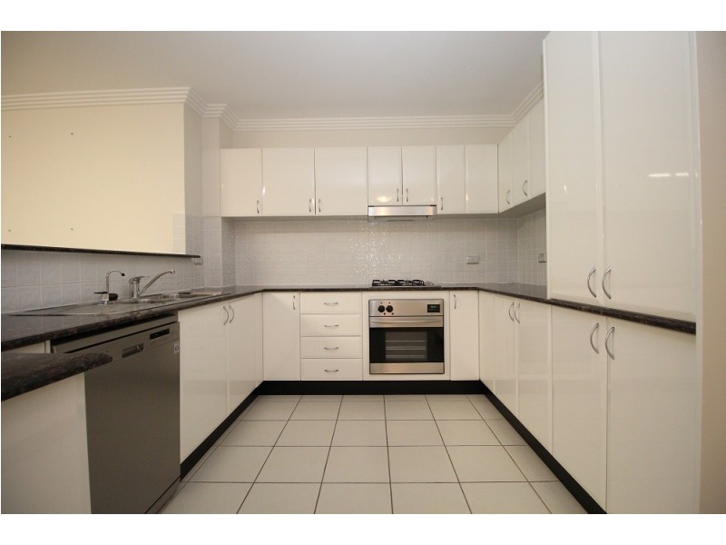 31/1-7 Hume Avenue, Castle Hill NSW 2154