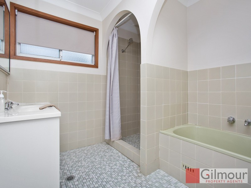 18 Freeman Avenue, Castle Hill NSW 2154